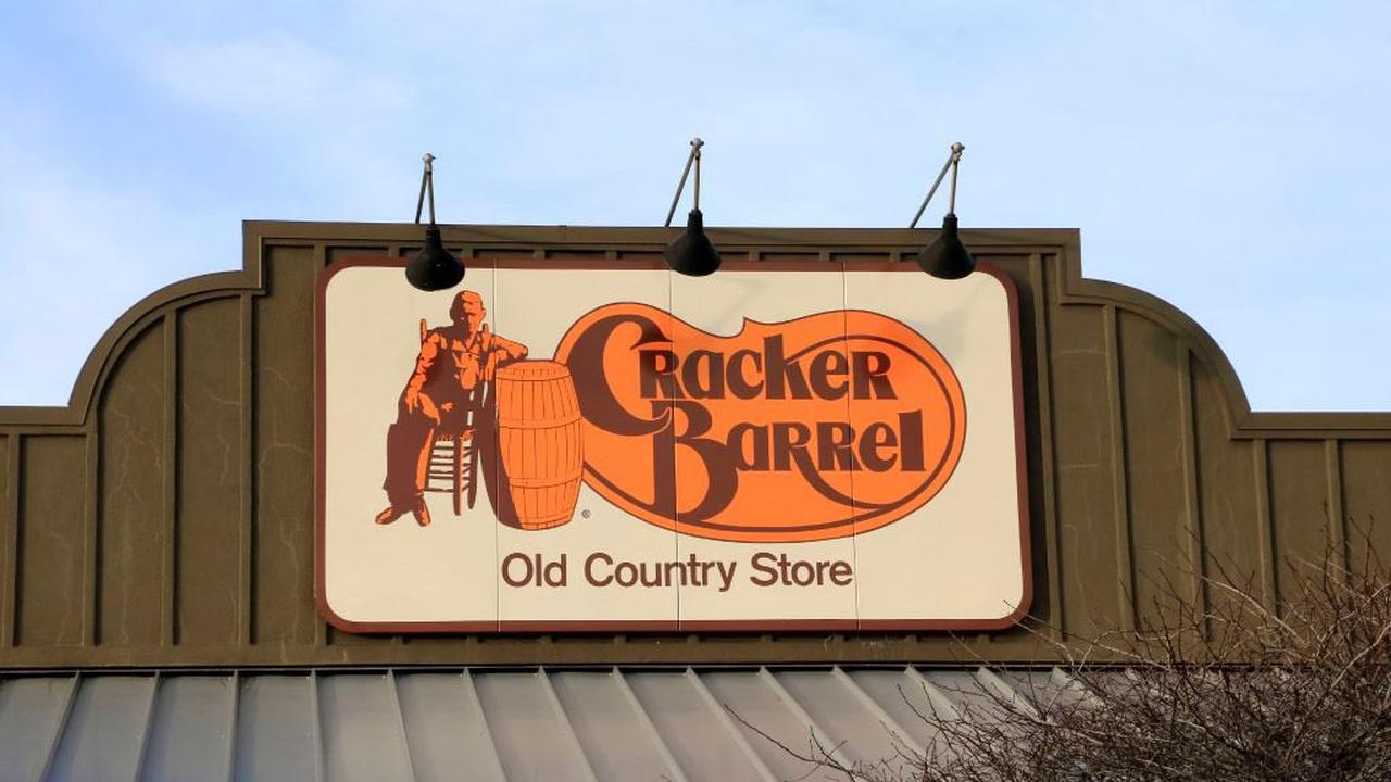 Cracker Barrel Cancels Logo Change, Returns to Old Iconic Design After Sharp Criticism