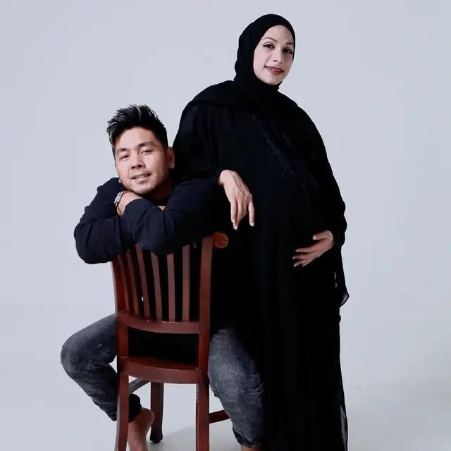 Takaeda Eks Drive dan Istri