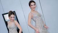 6 Gaun Ayu Ting Ting saat Duet Bareng Nancy Ajram, Pesona Glamor di Panggung
