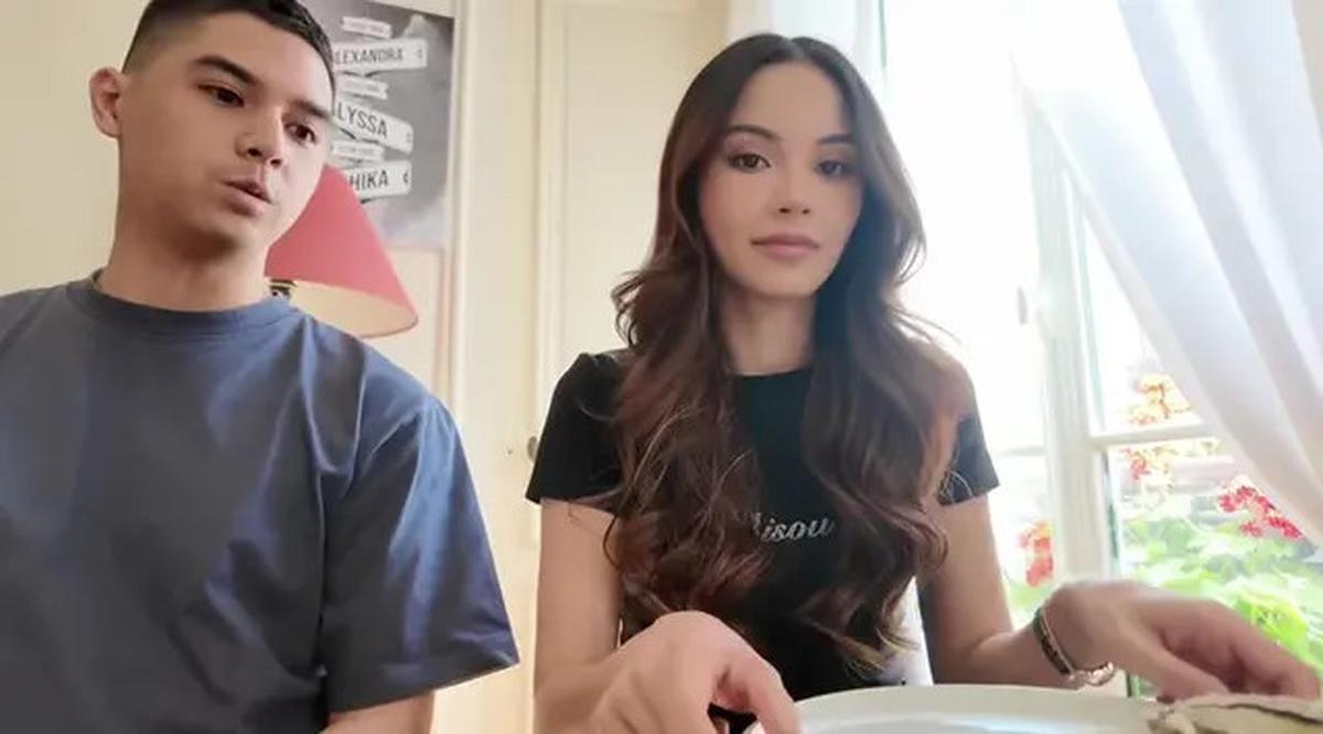 6 Potret Ruang Tamu Rumah Alyssa Daguise di Paris, Dekorasi Klasik Bikin Terpukau