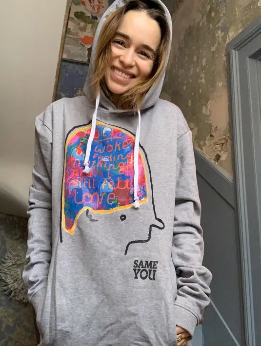 (Instagram/emilia_clarke)