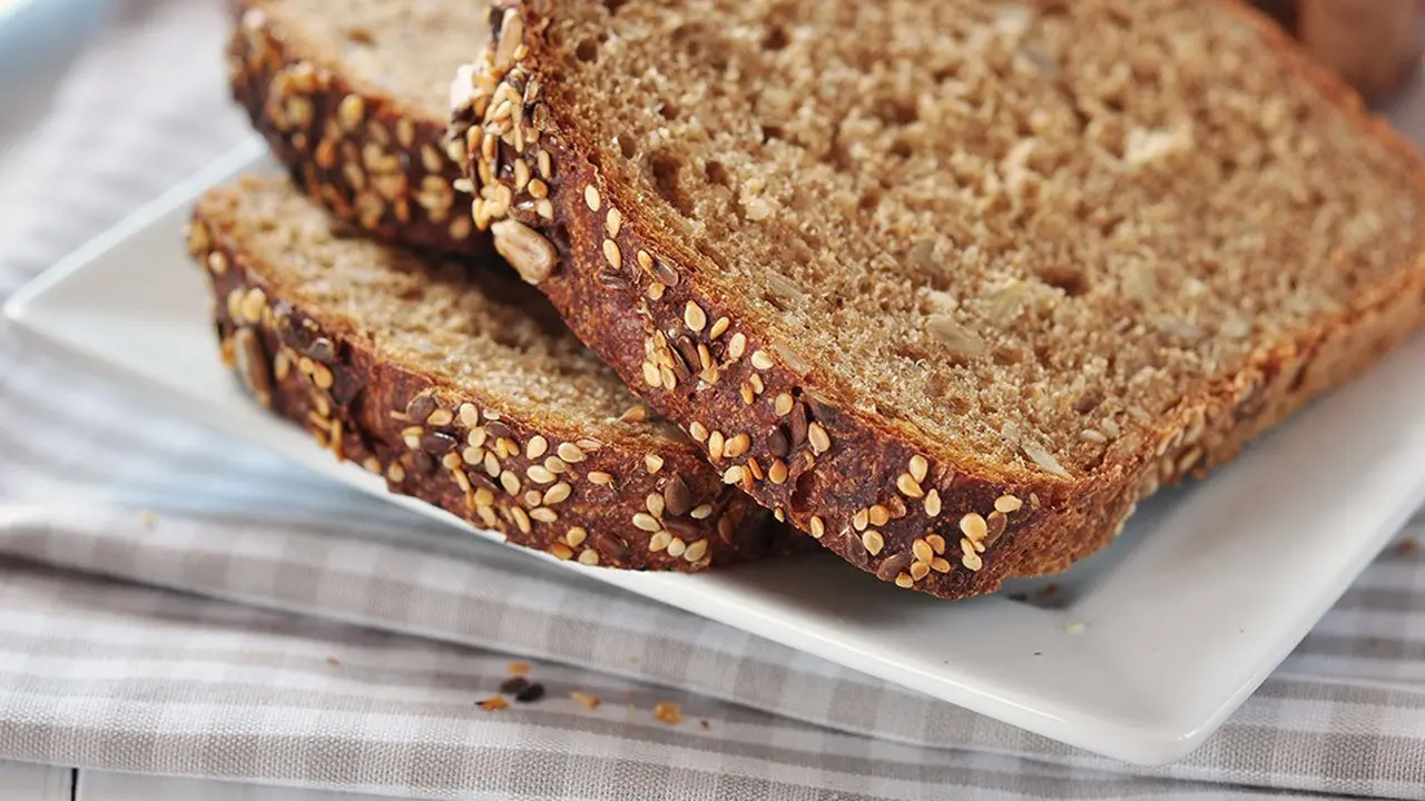 [Bintang] Benarkah Makan Roti Gandum Bisa Bantu Diet?