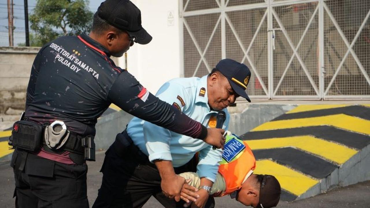 KAI Daop 6 Yogyakarta Tingkatkan Pengamanan, Gelar Pelatihan Komprehensif untuk Personel