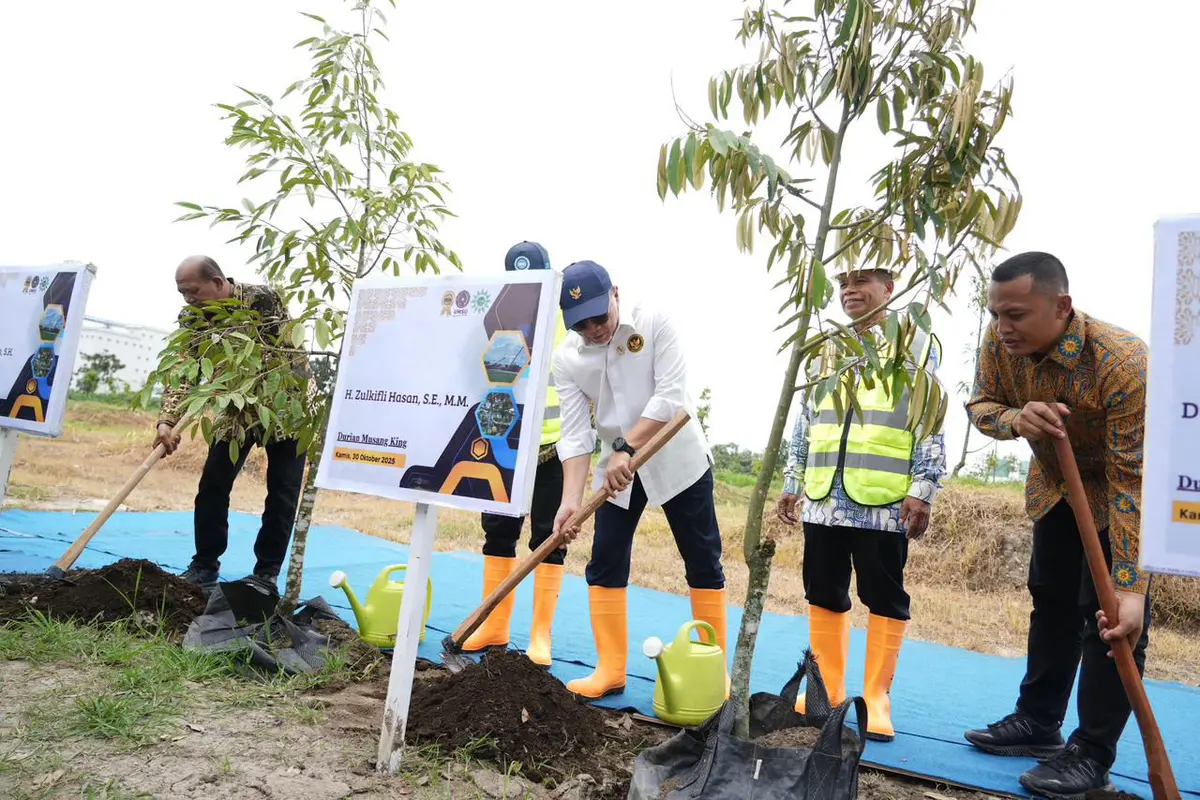 Menteri Koordinator Bidang Pangan Zulkifli Hasan mengatakan pemerintah akan mendorong branding “Durian Nusantara”. (Dok Kemenko Pangan)