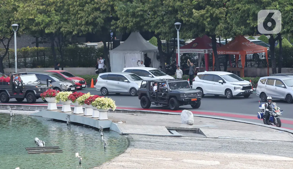 Duplikat bendera pusaka dan salinan naskah teks proklamasi tersebut kembali ke Monumen Nasional (Monas) Jakarta untuk disimpan. (Liputan6.com/Angga Yuniar)