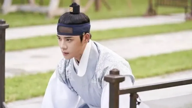 Moon Sang Min saat jadi pangeran Seongnam