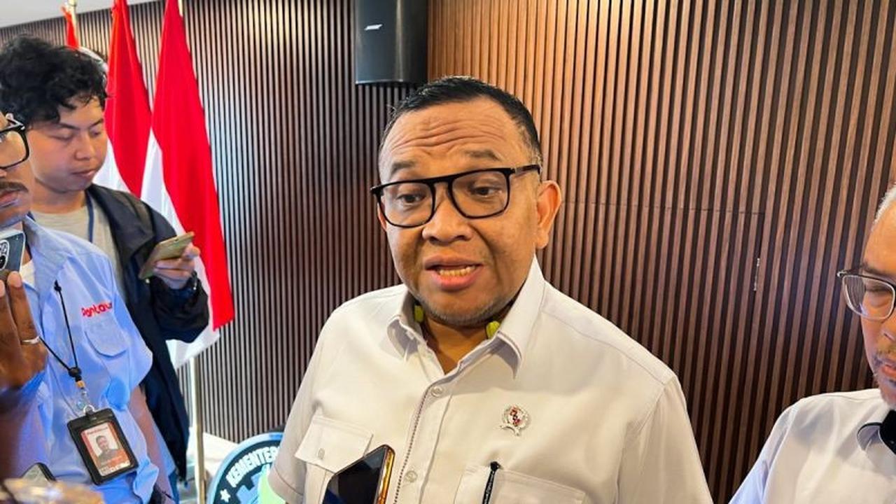 Tahukah Anda Batas Maksimalnya? Wamenaker Tegaskan Jam Kerja Pengemudi Logistik Demi Keselamatan Jalan