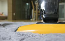 Anda akan senang dengan 5 rekomendasi vacuum cleaner mobil ini karena bisa membuat mobil Anda bersih dan nyaman.