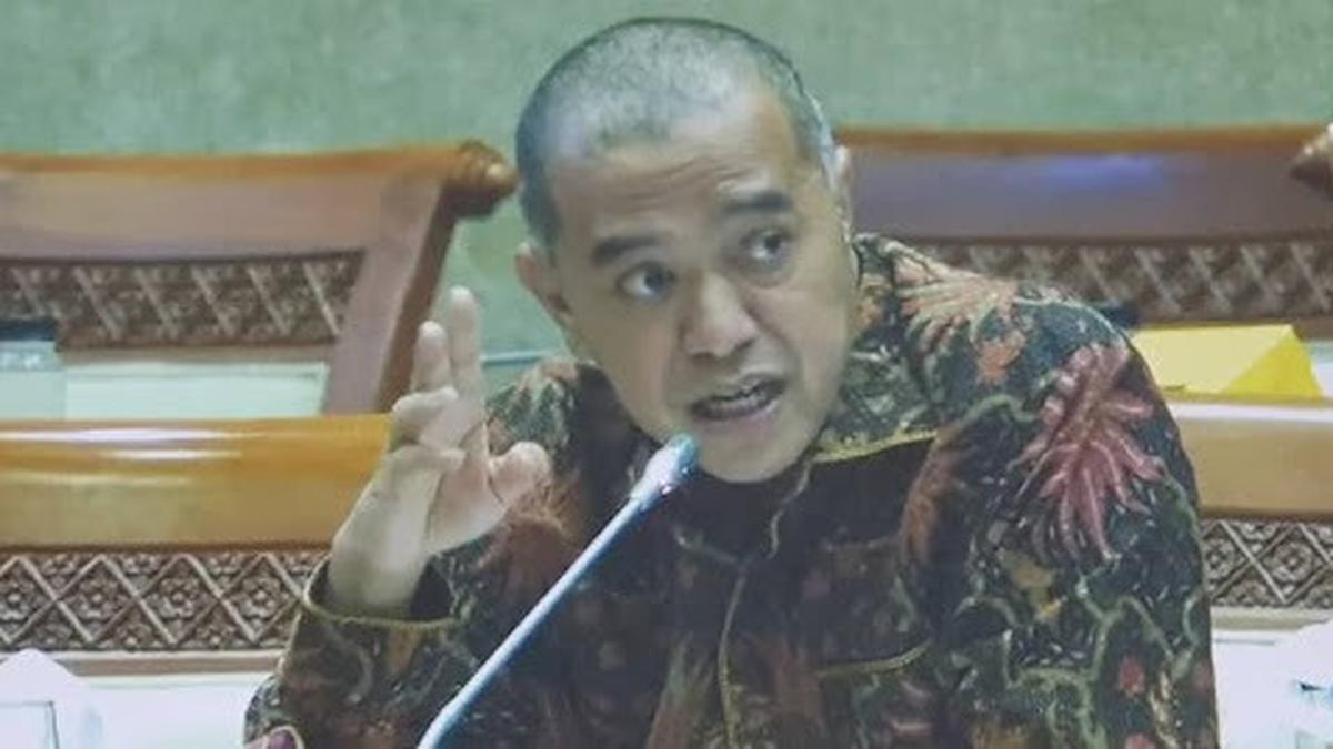 DPR Sahkan Revisi UU Haji dan Umrah, Komisi VIII: Momentum Tingkatkan Kualitas Layanan Jemaah