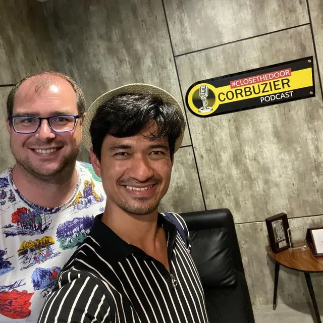 Deddy Corbuzier memutuskan untuk menurunkan video wawancara dengan Ragil Mahardika dan Frederick Vollert (https://www.instagram.com/p/CdXcLTcrHuB/)
