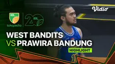 Berita video highlights pertandingan Prawira Harum Bandung melawan West Bandits Solo dalam lanjutan seri kedua IBL (Indonesia Basketball League) 2023 pada Rabu (1/2/2023) malam hari WIB.
