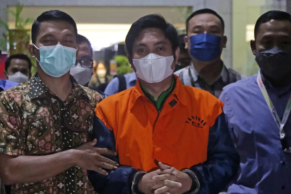 KPK Tahan Mardani H Maming
