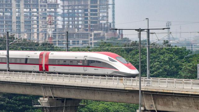 Susunan Baru Komite Kereta Cepat Jakarta-Bandung