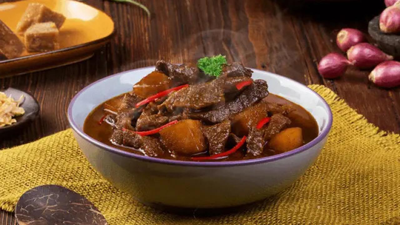 Resep Semur Daging Manis, Hidangan Khas Lebaran yang Empuk dan Gurih
