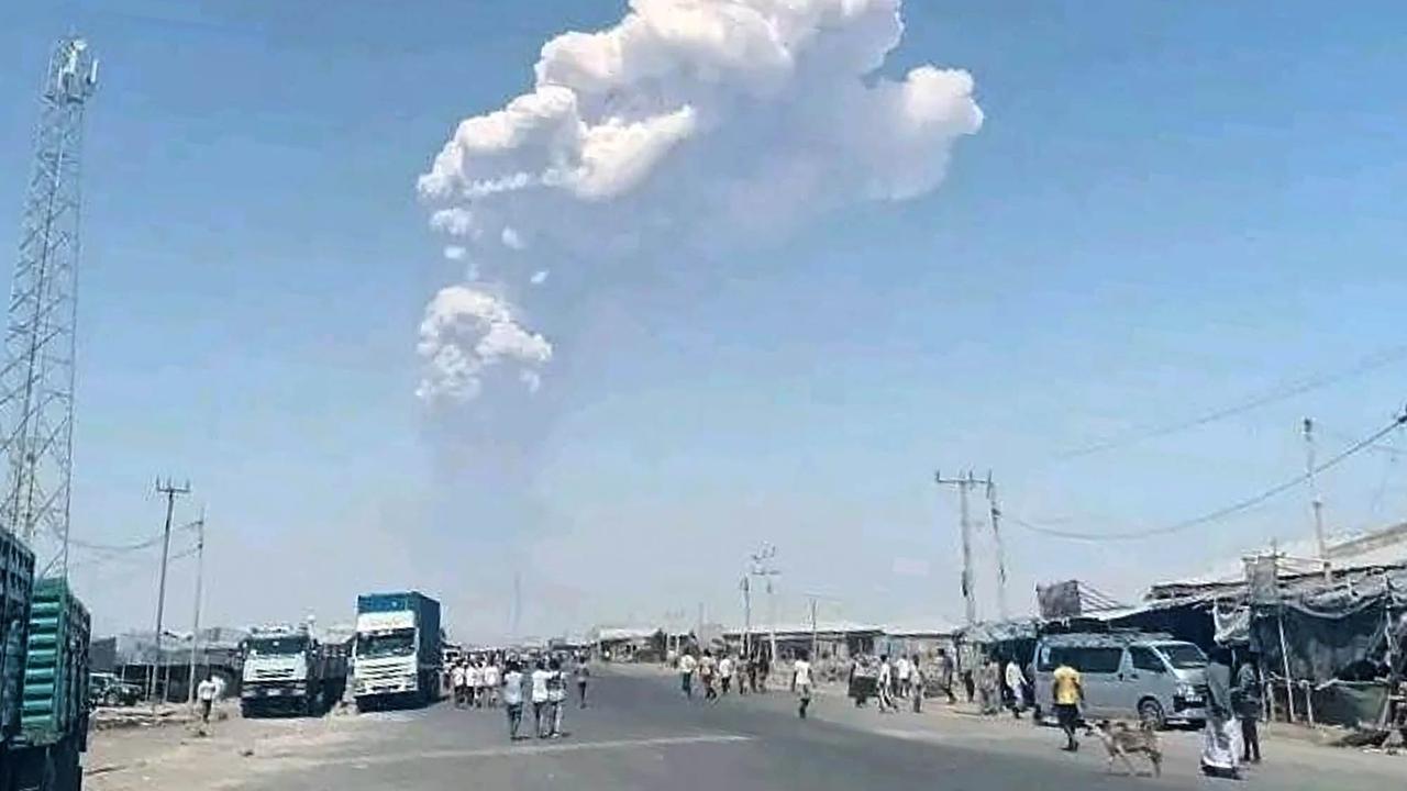 FOTO: Gunung Hayli Gubbi di Ethiopia Meletus untuk Pertama Kalinya dalam 12.000 Tahun