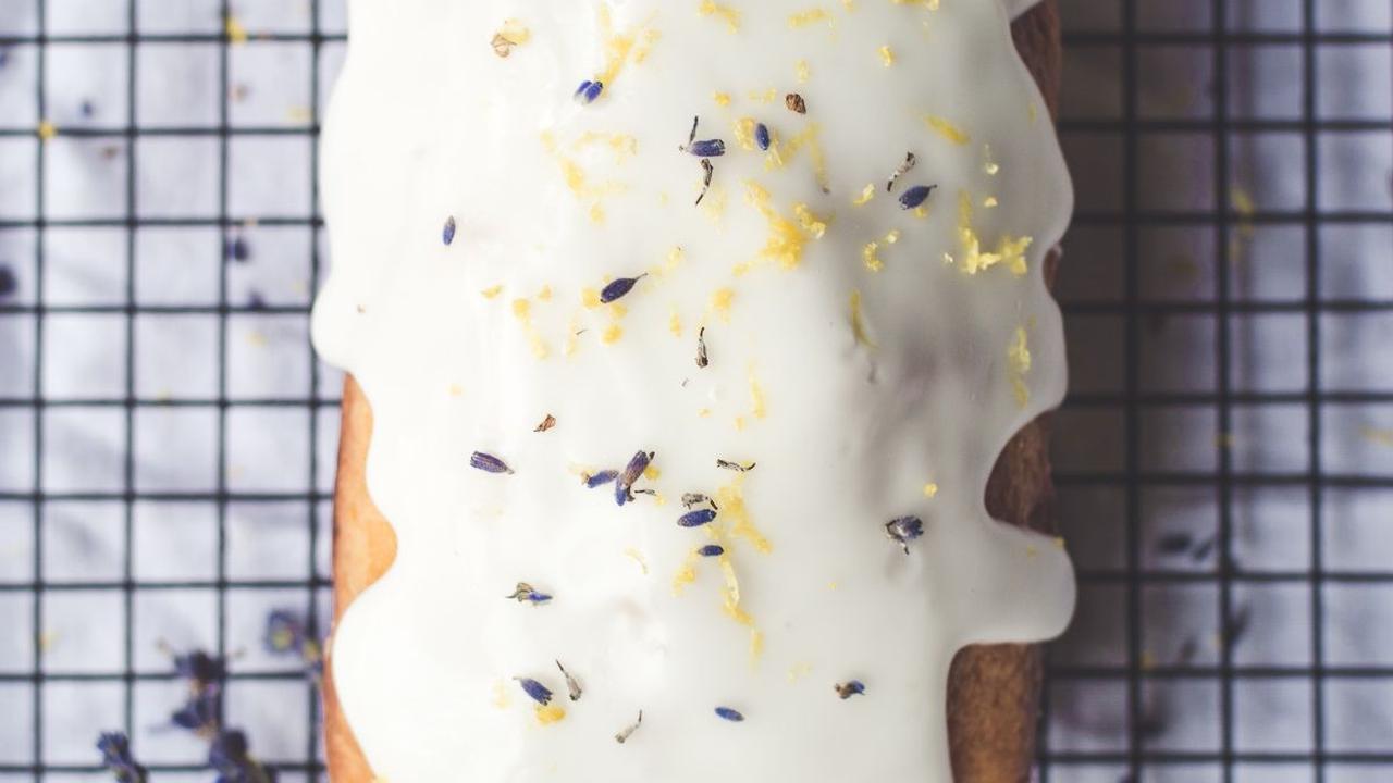 Resep Vanilla Sponge Cake Lembut, Enak, dan Mudah Dibuat untuk Suguhan Berbagai Acara
