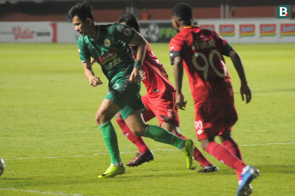 PSS Sleman vs Semen Padang