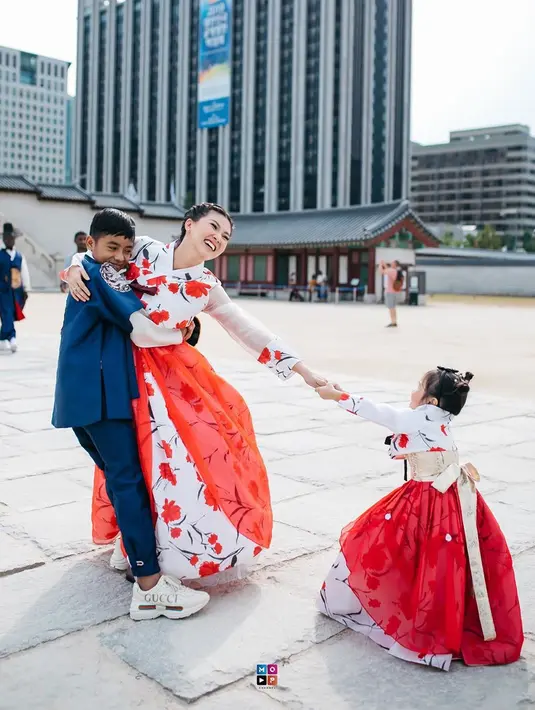 Ruben Onsu dan Sarwendah. (Instagram/sarwendah29)