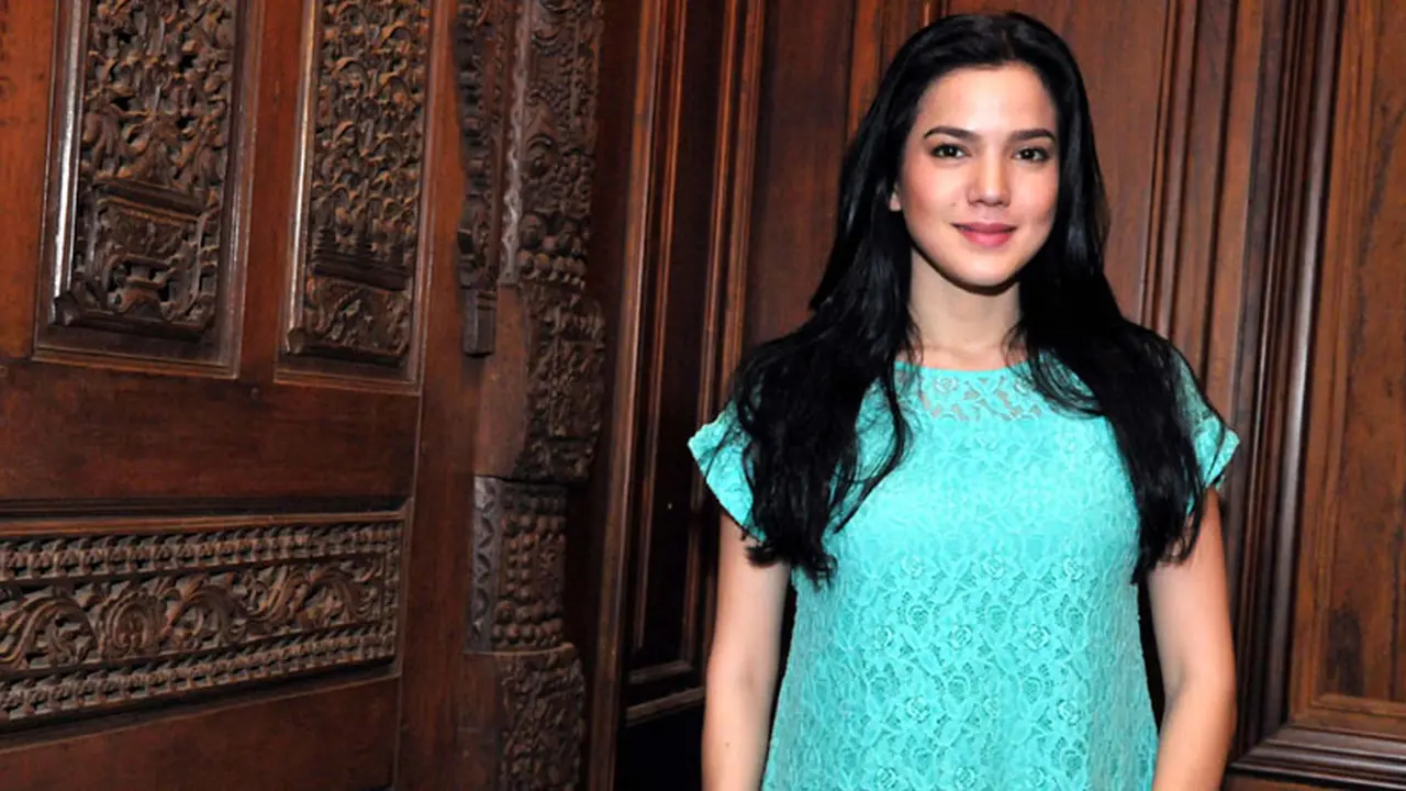 Bisnis Baju Online, Alice Norin Siap Dikomplain Pembeli