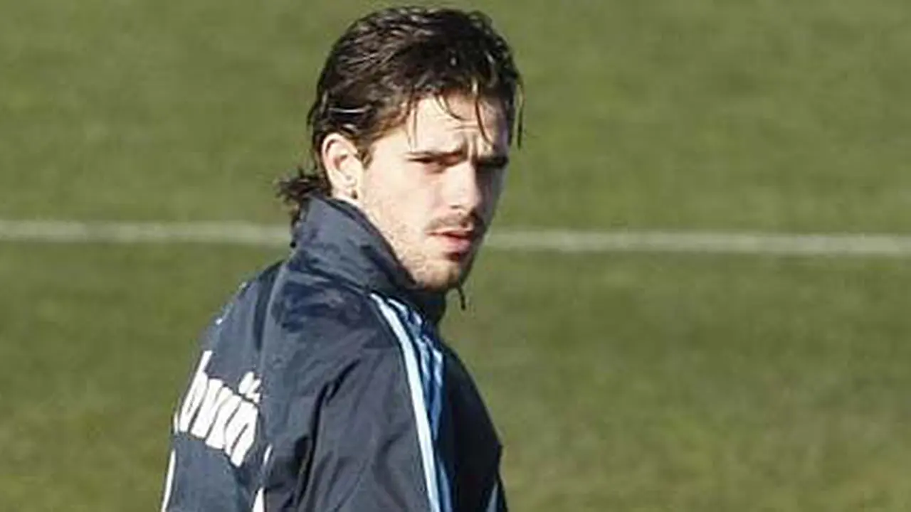Dana Belum Cair, Milan Incar Eks Pemain Madrid