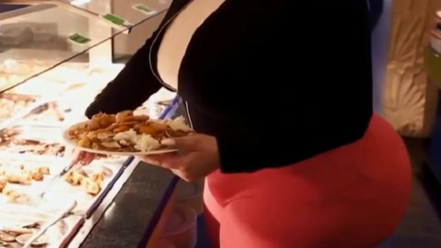 Ingin Punya Bokong Terbesar di Dunia, Wanita Ini Diet Pizza