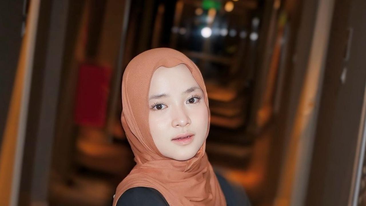 Profil dan Perjalanan Karier Nissa Sabyan, Penyanyi Religi yang Sukses dan Baru Menikah dengan Ayus