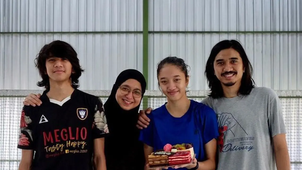 6 Potret Ayman Putra Bungsu Duta Sheila on 7 yang Beranjak Dewasa, Mirip Ayahnya