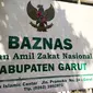 Kantor Baznas Garut, Jawa Barat di komplek Islamic Center Garut, Jalan Pramuka, Kecamatan Garut Kota. (Liputan6.com/Jayadi Supriadin)