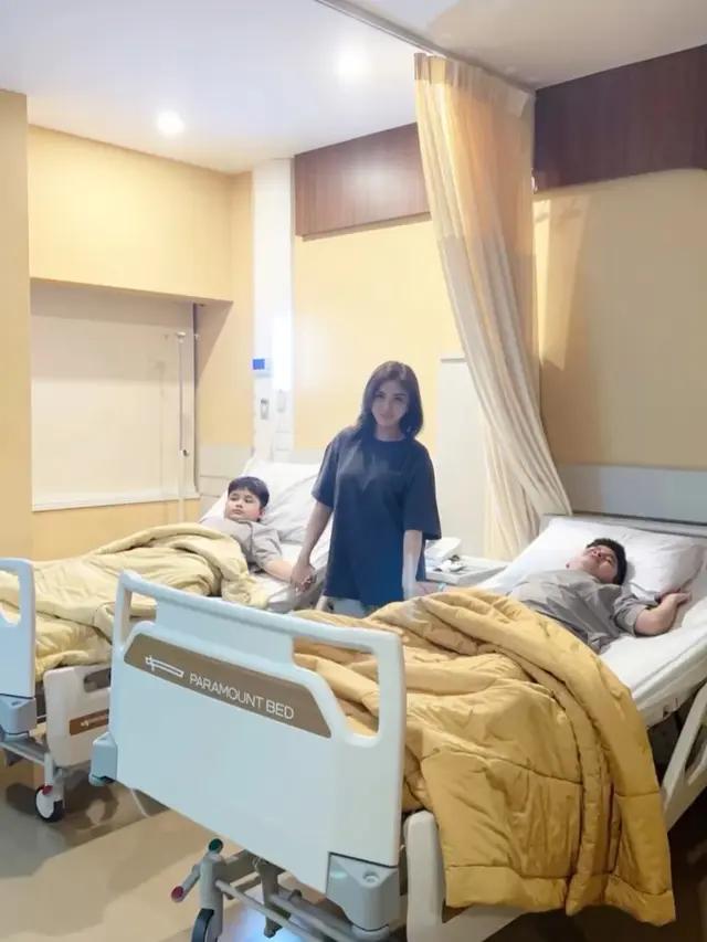 Dhena Devanka dan Anak