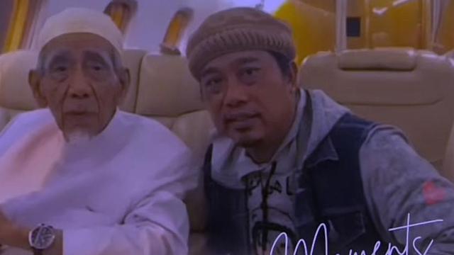 mbah maimoen Gus Khayat 1