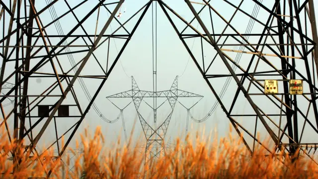 PT PLN (Persero) berhasil mengamankan aset negara melalui sertifikasi 2.562 aset tanah di Jawa Timur.  (Dok PLN)