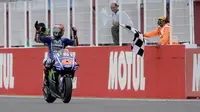 Pembalap Movistar Yamaha Maverick Vinales menjuarai MotoGP Argentina di Sirkuit Autodromo Termas de Rio Hondo (AP Photo/Natacha Pisarenko)