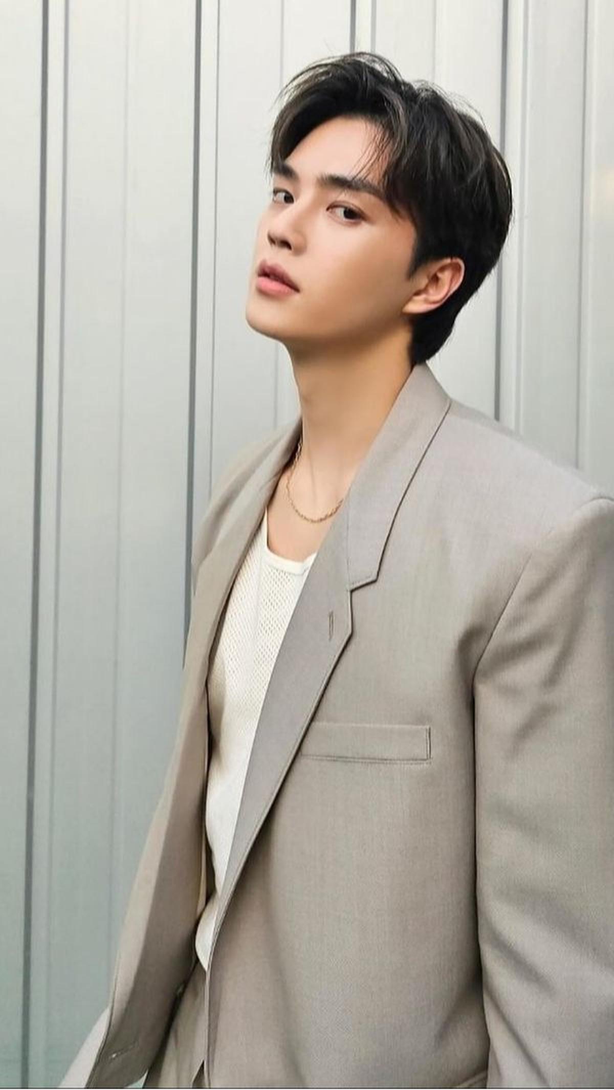 Song Kang dan Han So Hee Jadi Nomor Satu, Ini 8 Selebritis yang Diinginkan Untuk Menemani Saat Natal