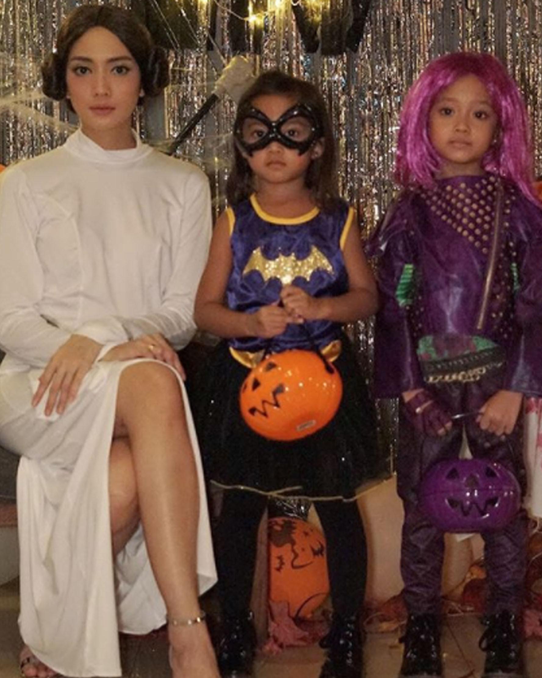 Ririn Dwi Ariyanti bersama dua putrinya. (Instagram)