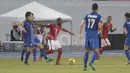 Walaupun akhirnya kalah 2-4 dari Thailand, permainan Boaz Solossa dan pemain Timnas Indonesia lainnya cukup menjanjikan untuk bisa melaju ke semifinal Piala AFF 2016. (Bola.com/Nicklas Hanoatubun)
