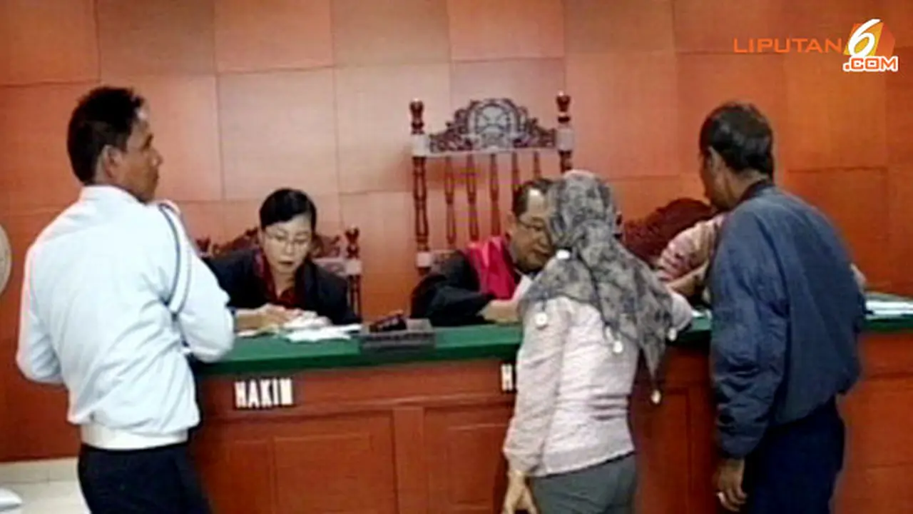 sidang-penerobos-131129c.jpg