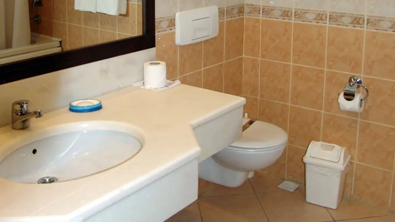 toilet-kering-1311208b.jpg