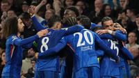 Pemain Chelsea merayakan gol ke gawang Pafos dalam laga matchday ketujuh Liga Champions 2025/2026 di Stamford Bridge, London, Kamis (22/1/2026) dini hari WIB. (AP Photo/Kin Cheung)