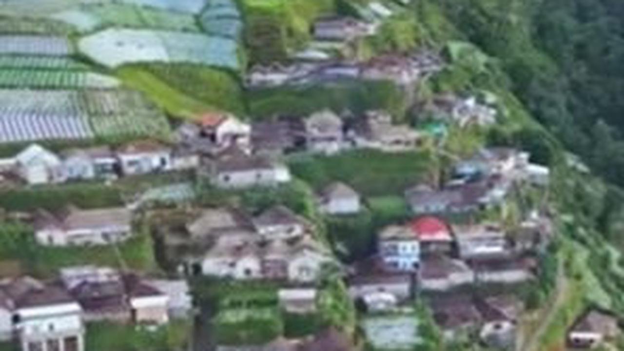 Berada di Tepi Jurang, Ini Cerita dari Desa Ekstrem Lereng Gunung Merbabu di Boyolali