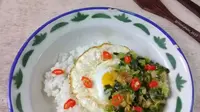 Resep praktis Nasi Telur Siram Minyak Daun Bawang. (Dok: Cookpad&nbsp;@Heni_Nur)