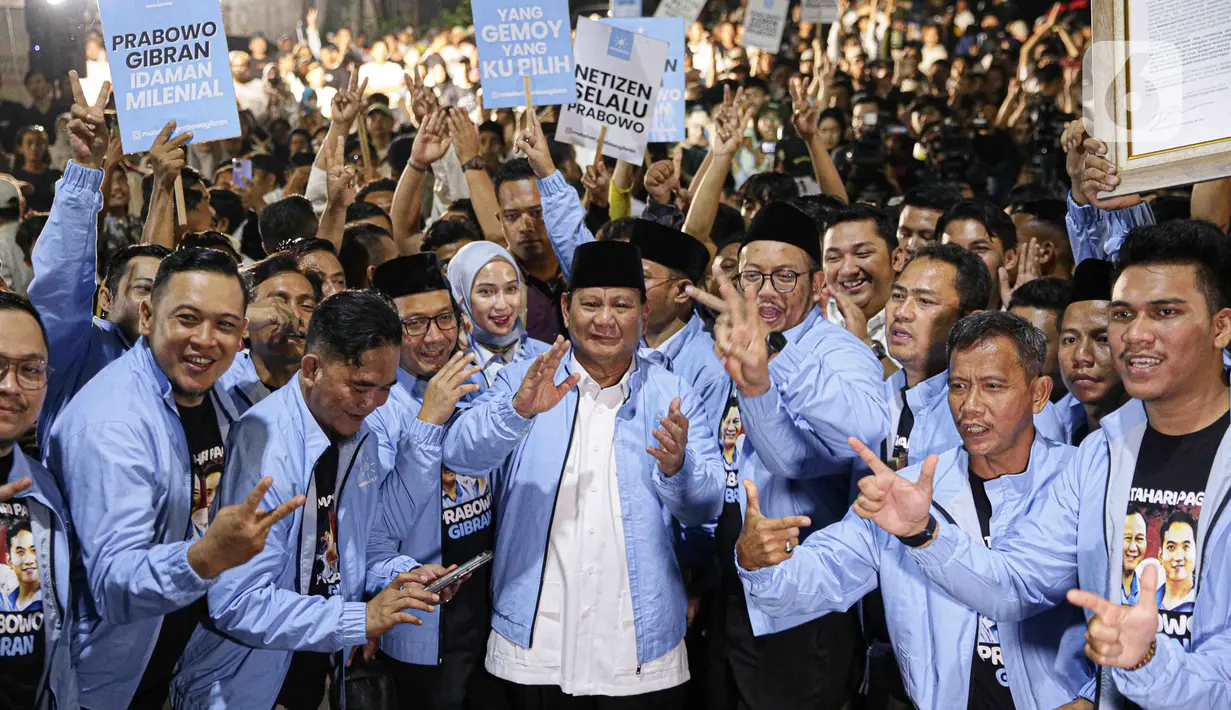 <p>Prabowo Subianto mengucapkan rasa syukur atas dukungan yang diberikan Matahari Pagi pada dirinya. (Liputan6.com/Faizal Fanani)</p>