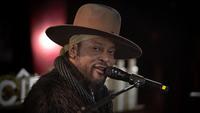 D'Angelo: Neo-Soul Pioneer Dies at 51 After Battling Cancer