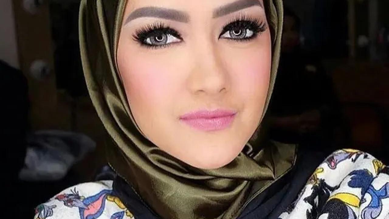 Deretan Artis yang Meninggal di Usia Muda Karena Sakit, Tinggalkan Duka Mendalam