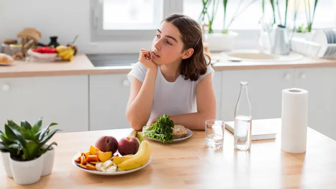 10 Jenis Diet dan Gaya Hidup Sehat yang Bisa Bantu Kurangi Stres (photo by freepik.com)