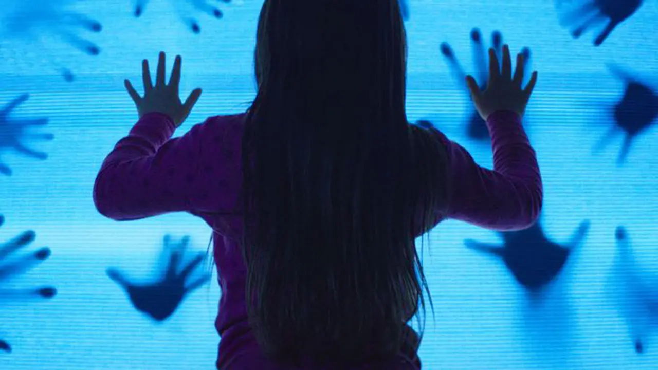 Foto-foto Mencekam Hiasi Daur Ulang Film Horor Poltergeist