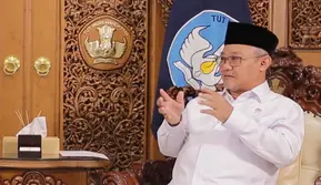 Mendikdasmen Bocorkan Dua Kado Jelang Peringatan Hari Guru Nasional