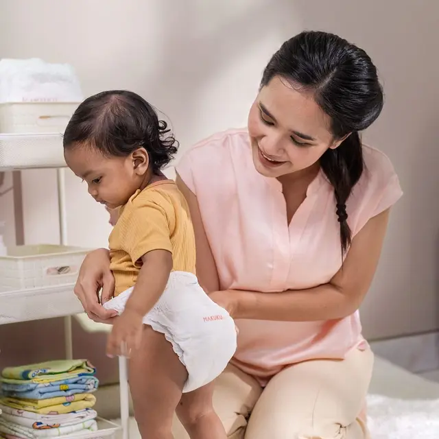 Ilustrasi bayi dengan popoknya. (Foto: Dok. Makuku Indonesia)