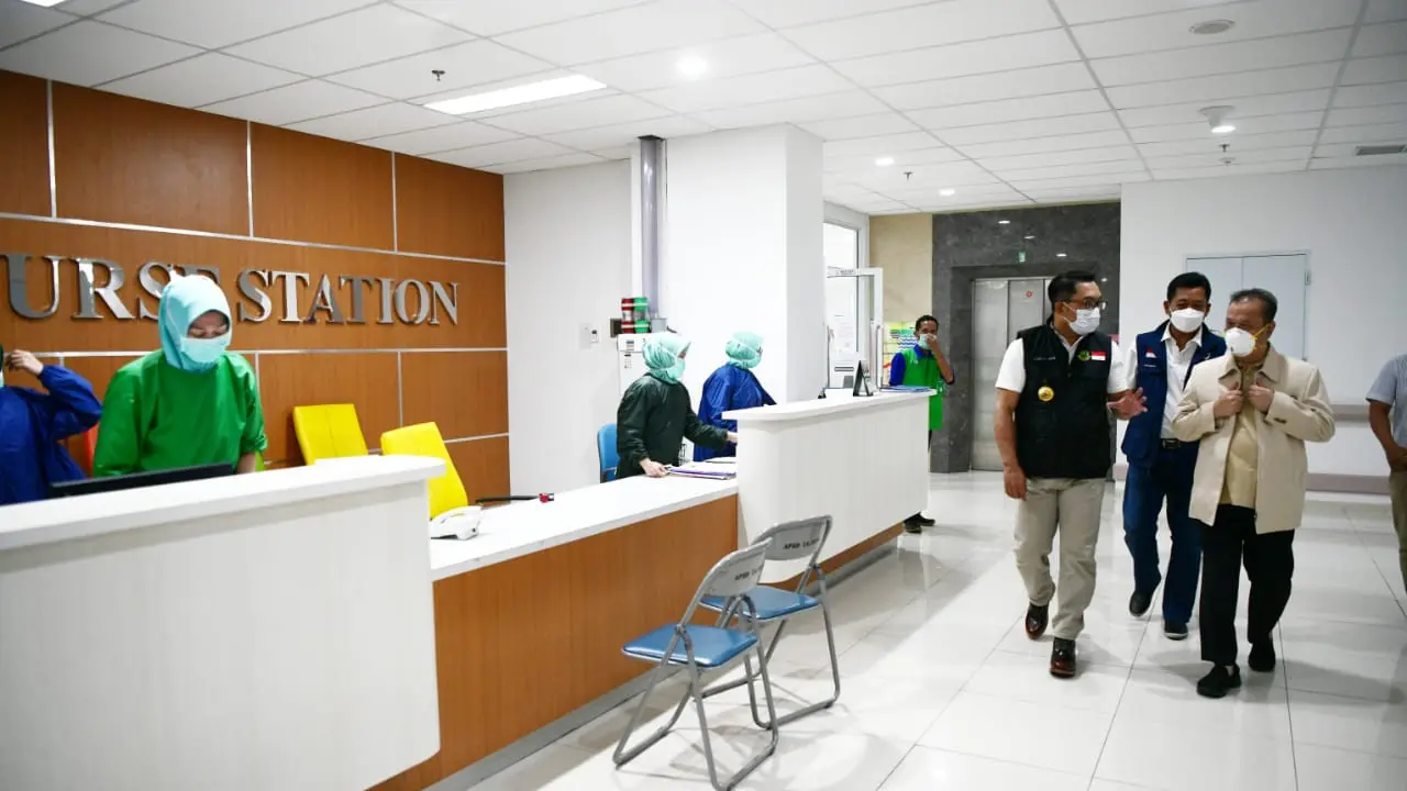 Ridwan Kamil Tinjau Langsung RS Pastikan Ketersediaan Tempat Tidur bagi Pasien COVID-19
