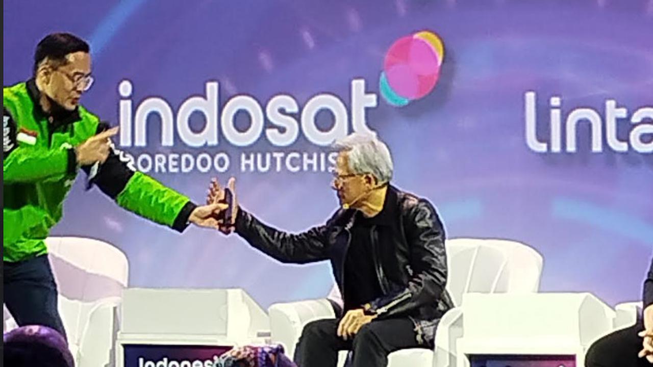 Saat Diskusi dengan Erick Thohir dan Bos GoTo, Jensen Huang Tiba-tiba Ditelepon Sosok Penting