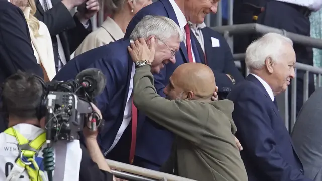 Pep Guardiola dan Sir Alex Ferguson